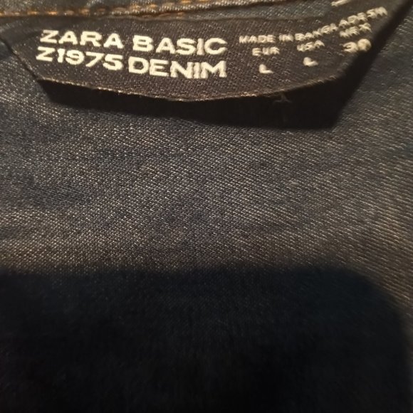 ZARA GRAPHIC DENIM BUTTON DOWN SHIRT FOR WOMEN - Picture 4 of 4